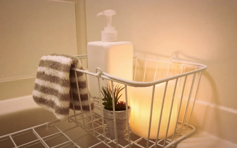 100均アイテムで簡単diy バスタブトレー バステーブル を作りました Enjoy Life More